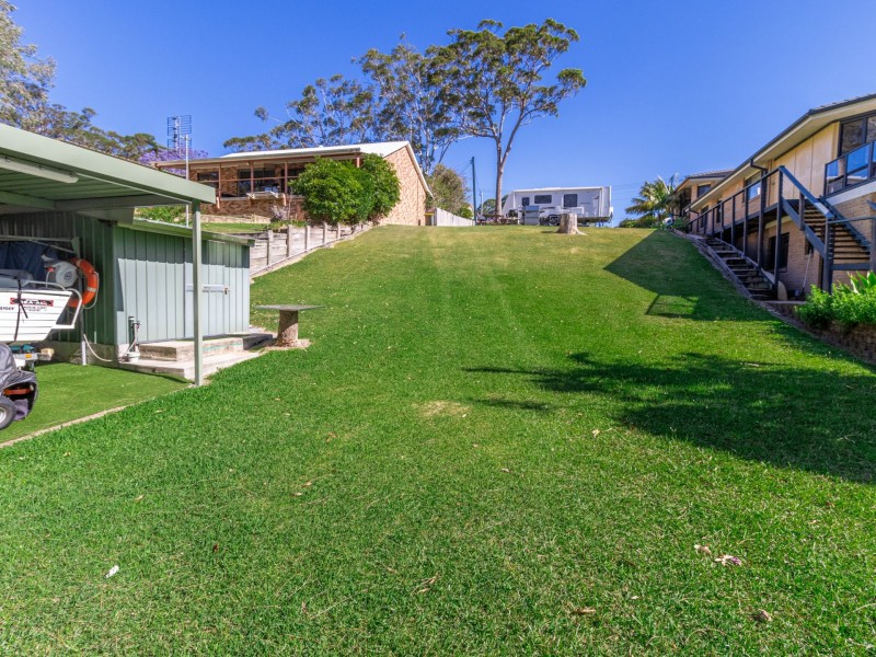 53 Ray Street, Sussex Inlet NSW 2540