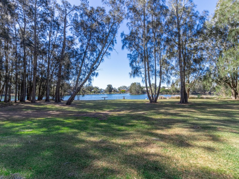 53 Ray Street, Sussex Inlet NSW 2540