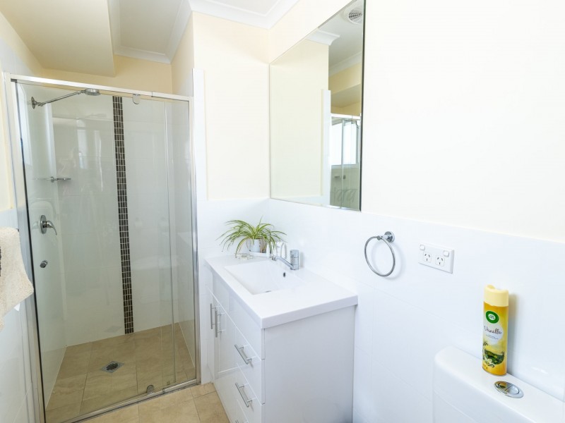 13 Ellmoos Avenue, Sussex Inlet NSW 2540