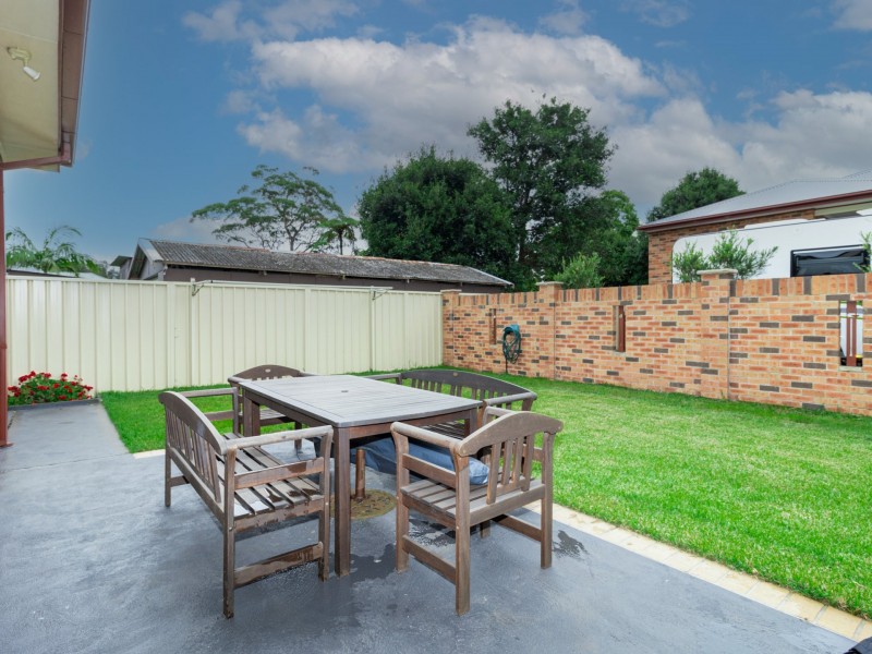 13 Ellmoos Avenue, Sussex Inlet NSW 2540