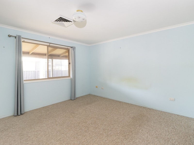 1 Voyager Avenue, Sussex Inlet NSW 2540