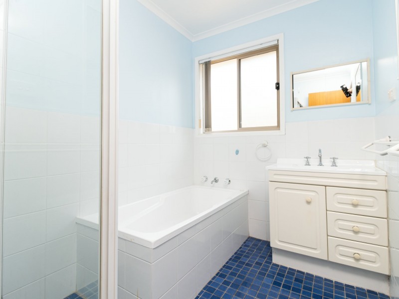 1 Voyager Avenue, Sussex Inlet NSW 2540