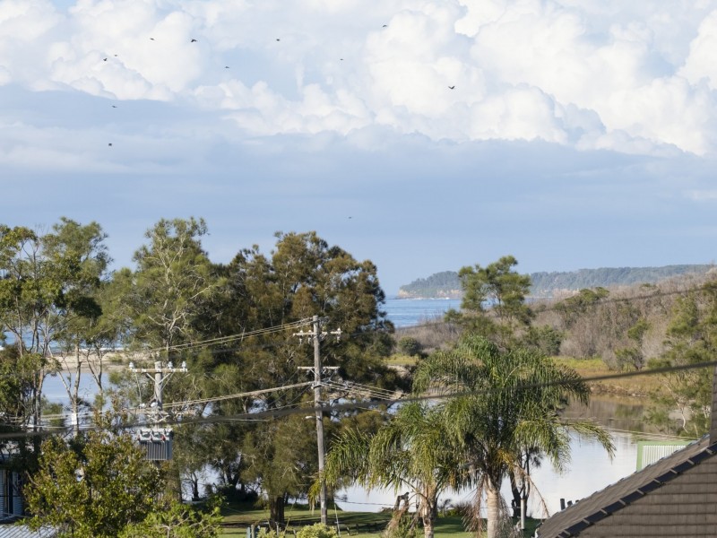 5 Beachview Avenue, Berrara NSW 2540