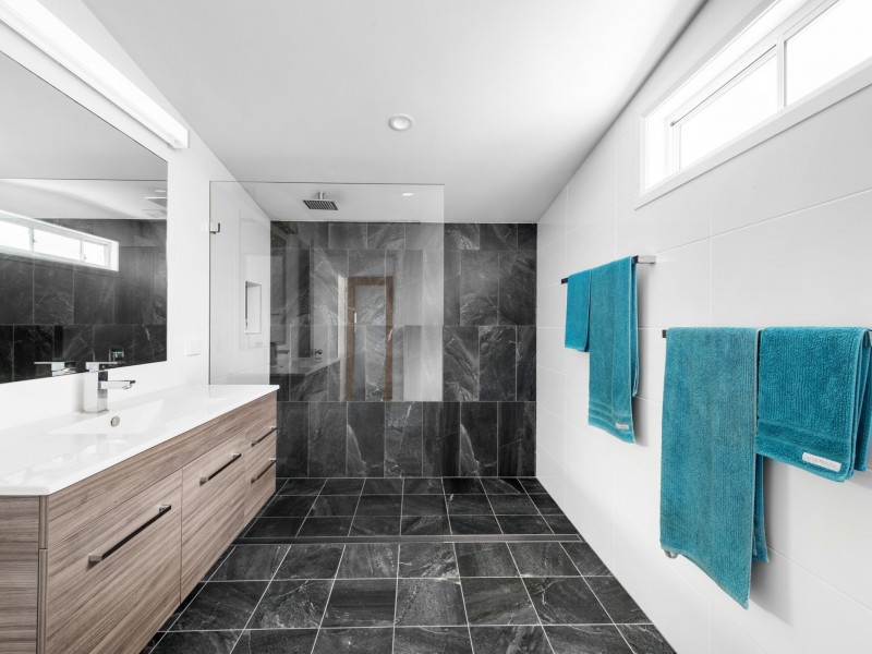 5 Beachview Avenue, Berrara NSW 2540