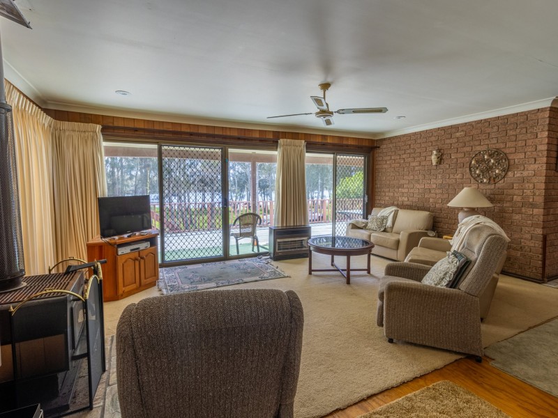 5 Fairview Crescent, Sussex Inlet NSW 2540