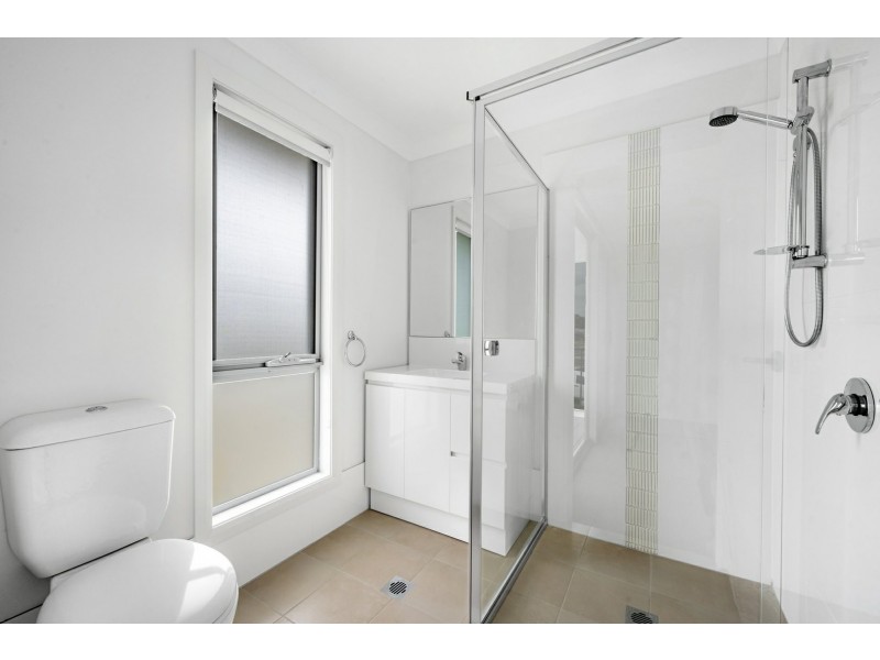 3b Bexhill Avenue, Sussex Inlet NSW 2540