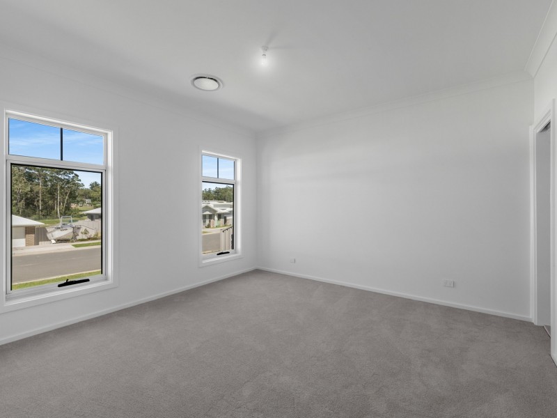 11 Birkdale Circuit, Sussex Inlet NSW 2540