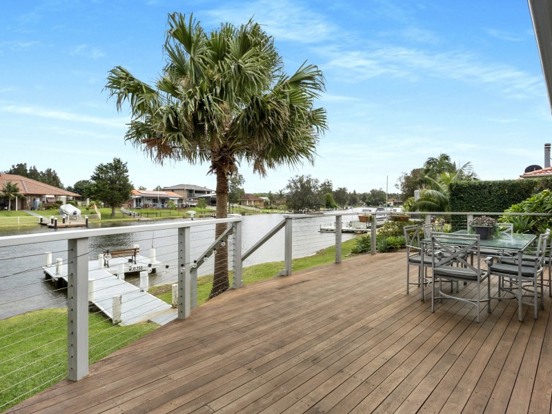 9 Whimbrel Drive, Sussex Inlet NSW 2540
