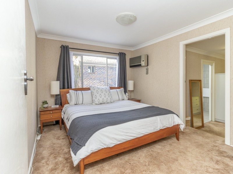 10 Alamein Road, Sussex Inlet NSW 2540