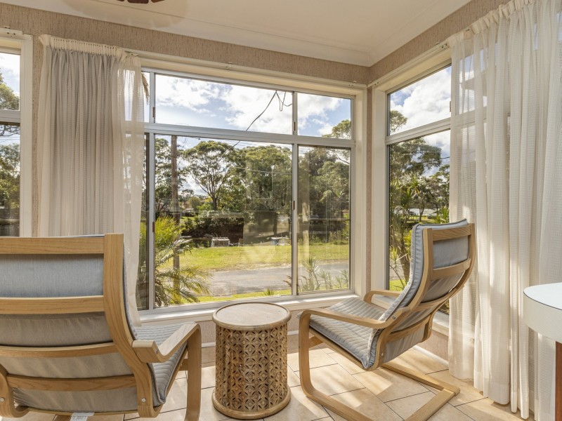 10 Alamein Road, Sussex Inlet NSW 2540