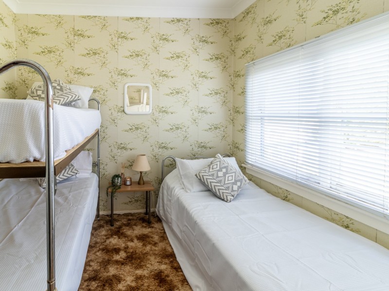 40 Tradewinds Avenue, Sussex Inlet NSW 2540