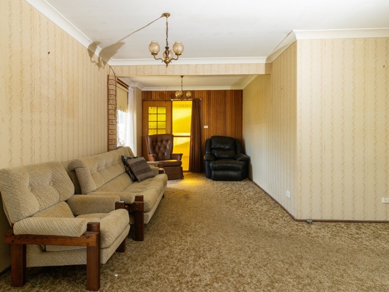 6 Beachcomber Avenue, Sussex Inlet NSW 2540