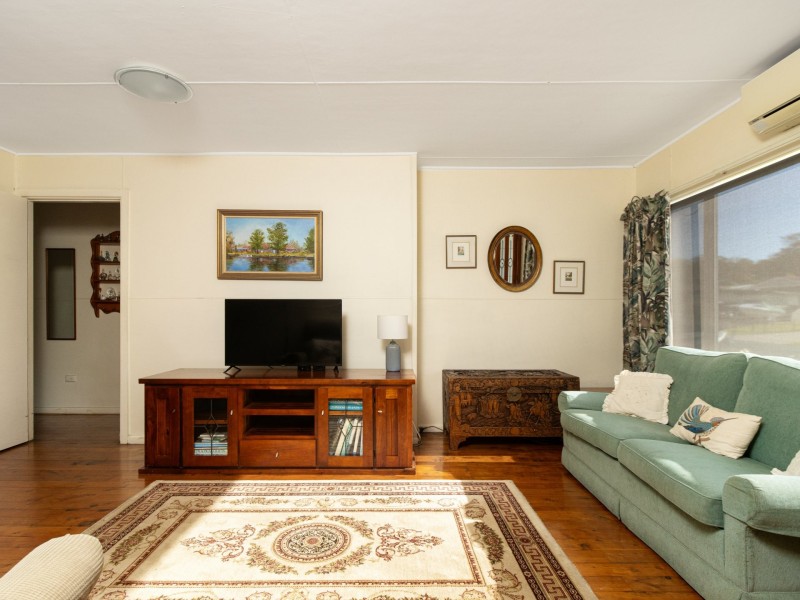 26 Lakehaven Drive, Sussex Inlet NSW 2540