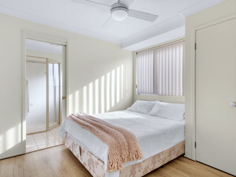 2 Sandpiper Way, Sussex Inlet NSW 2540