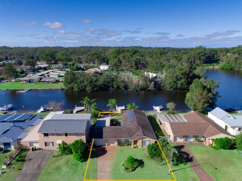 37 Thora Street, Sussex Inlet NSW 2540