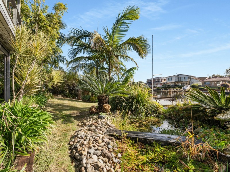 65 Cater Crescent, Sussex Inlet NSW 2540