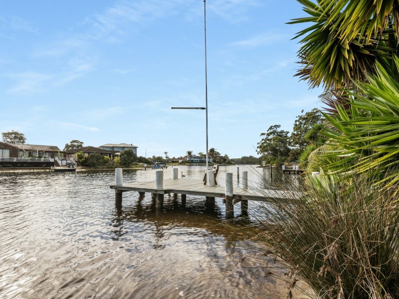 65 Cater Crescent, Sussex Inlet NSW 2540