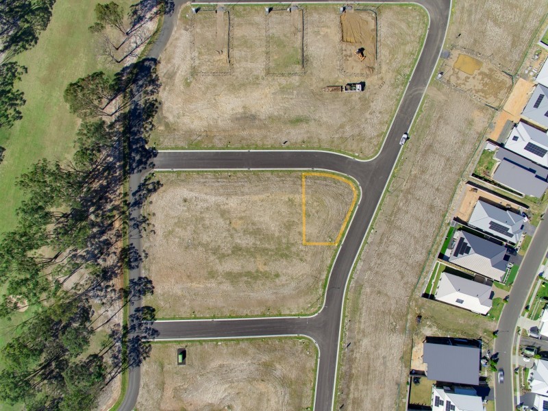 1 Kingsbarns Lane, Sussex Inlet NSW 2540