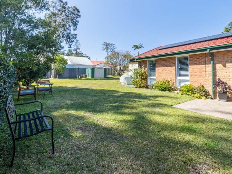 9 River Road, Sussex Inlet NSW 2540