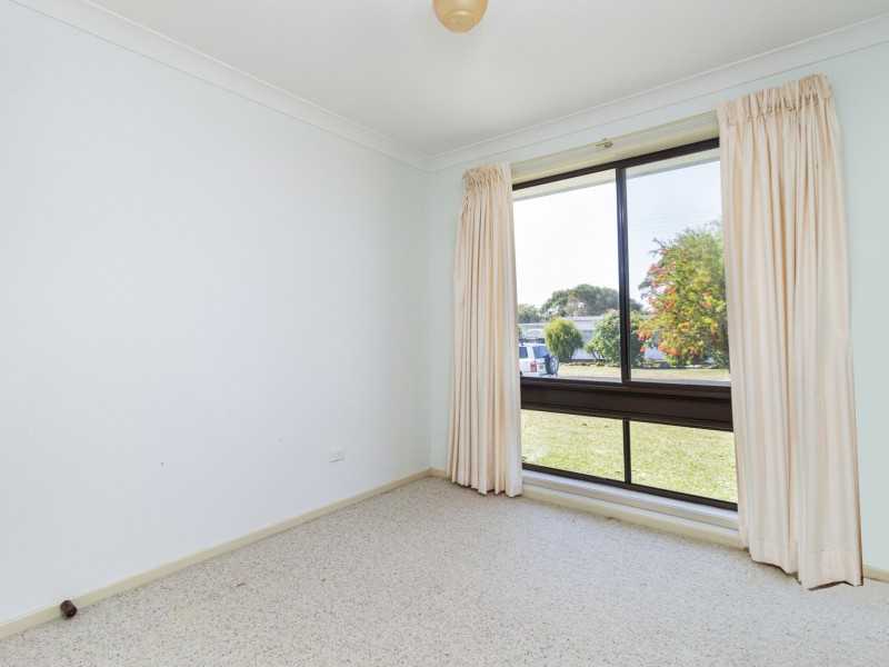 9 Swan Avenue, Cudmirrah NSW 2540