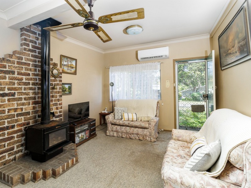 25 Waterhaven Avenue, Berrara NSW 2540