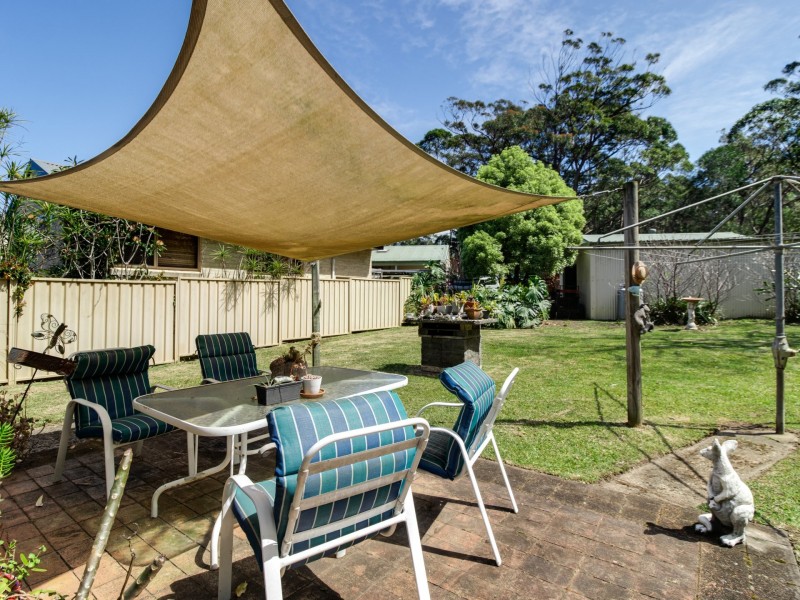 25 Waterhaven Avenue, Berrara NSW 2540