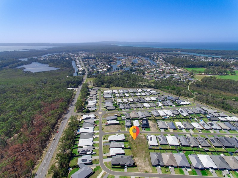 4 Bexhill Avenue, Sussex Inlet NSW 2540