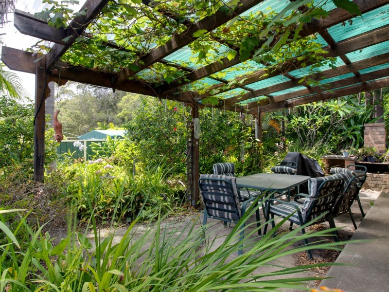 16 Wayfarer Drive, Sussex Inlet NSW 2540