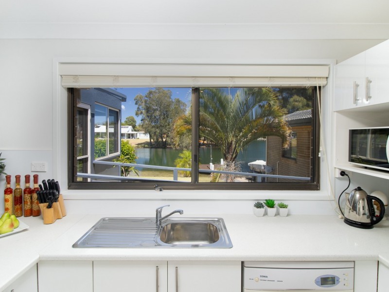 5 Teal Place, Sussex Inlet NSW 2540