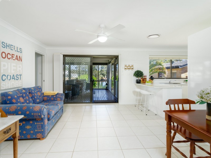 5 Teal Place, Sussex Inlet NSW 2540