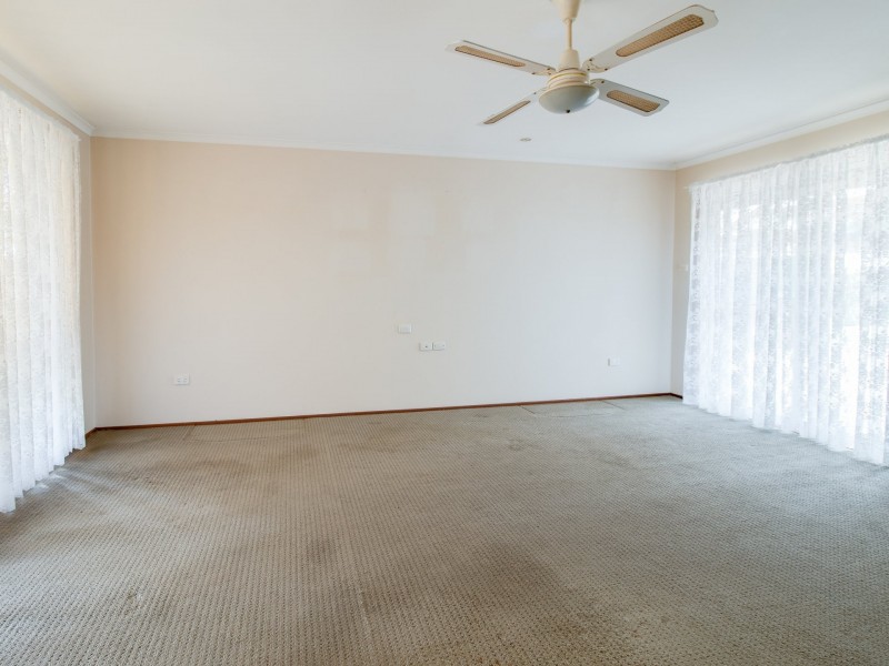 8 Anchorage Close, Sussex Inlet NSW 2540