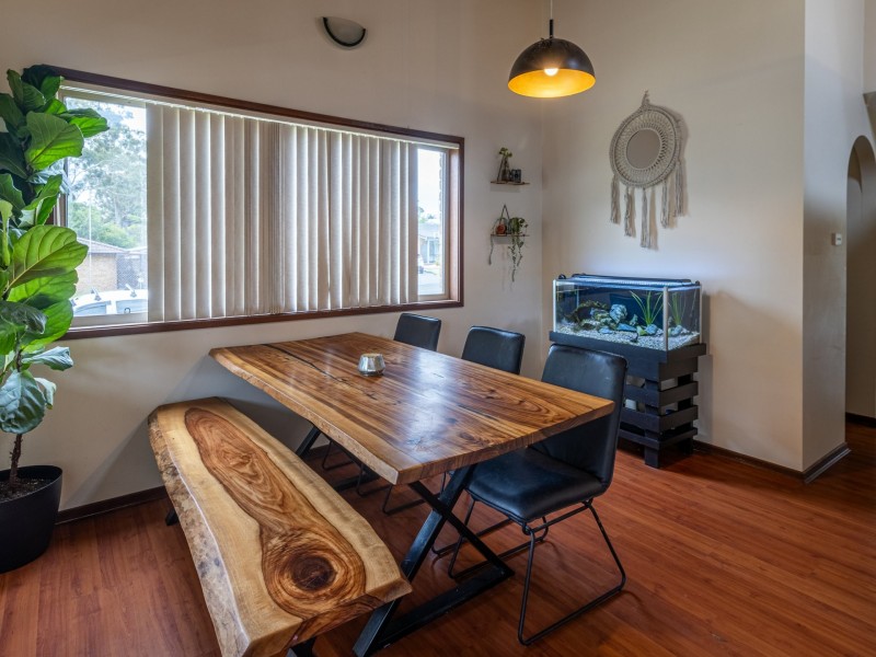 13 Lakeshore Parade, Sussex Inlet NSW 2540