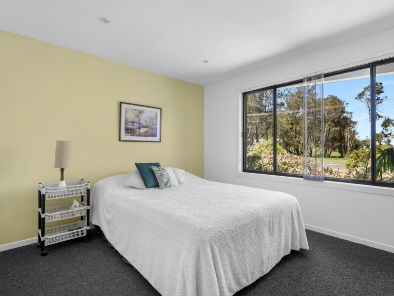 21 Lakeland Avenue, Berrara NSW 2540