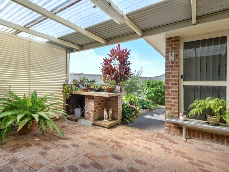 28 Lyons Road, Sussex Inlet NSW 2540