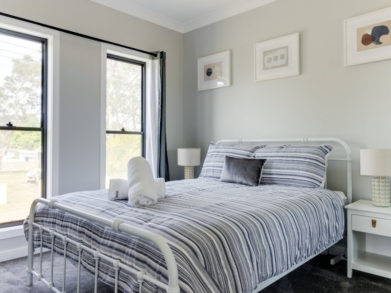 126 Jacobs Drive, Sussex Inlet NSW 2540