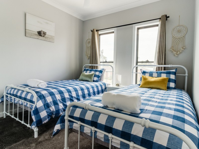 126 Jacobs Drive, Sussex Inlet NSW 2540