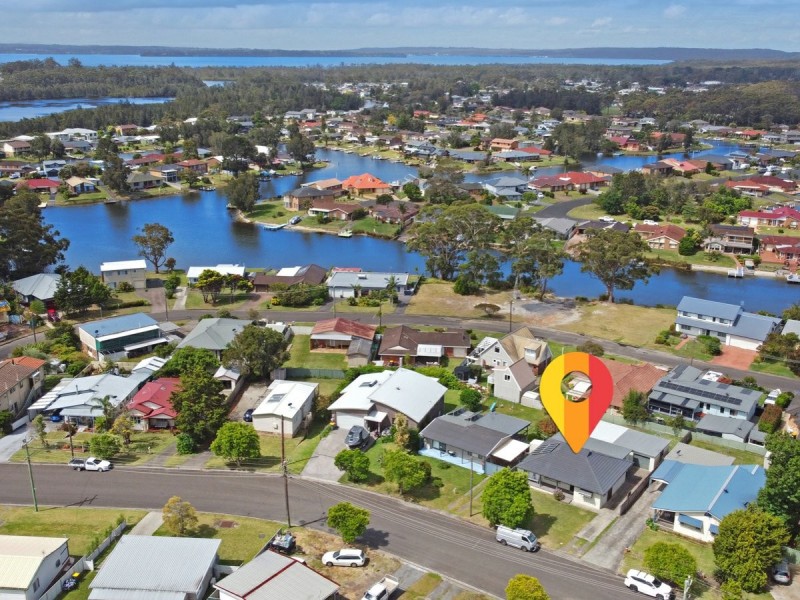 71 Sussex Inlet Rd, Sussex Inlet NSW 2540