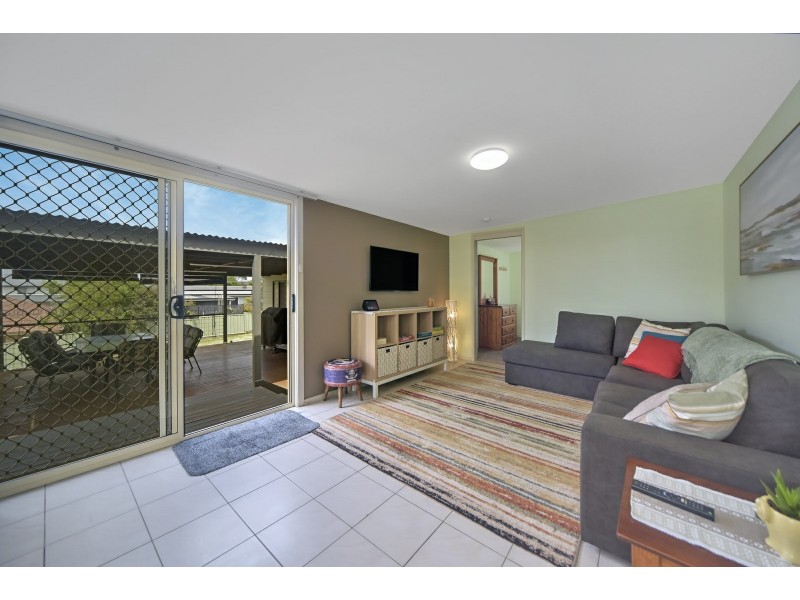 71 Sussex Inlet Rd, Sussex Inlet NSW 2540