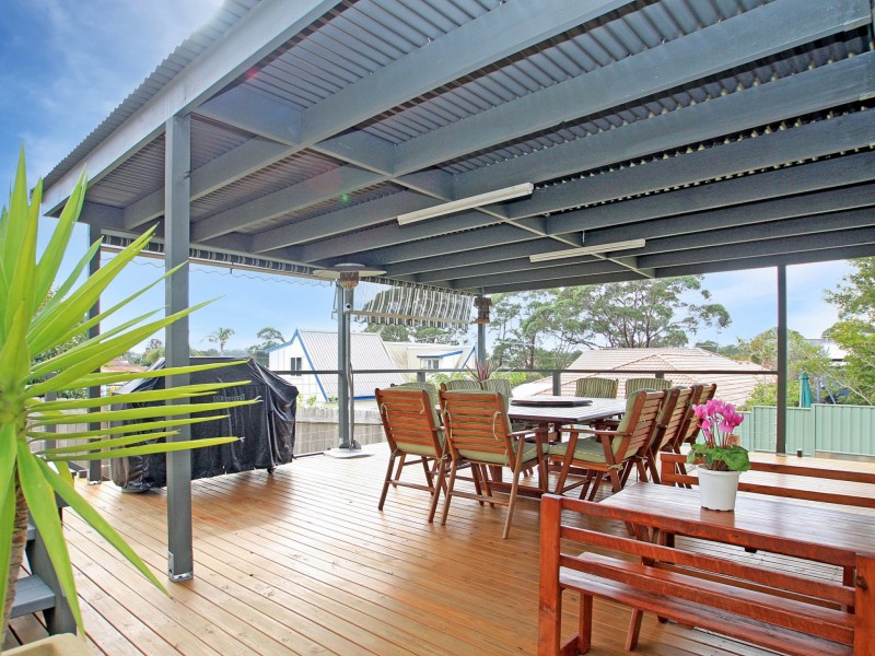 71 Sussex Inlet Rd, Sussex Inlet NSW 2540