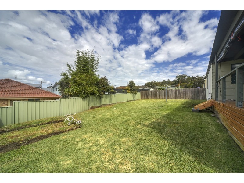 71 Sussex Inlet Rd, Sussex Inlet NSW 2540