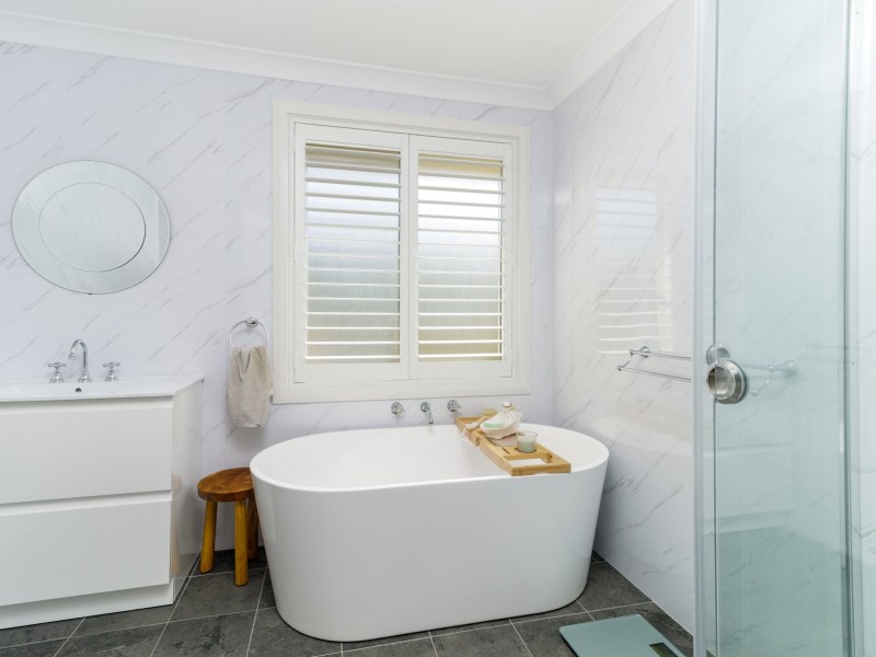 1 Tradewinds Avenue, Sussex Inlet NSW 2540