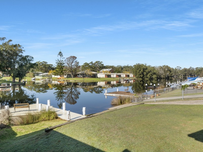 45 Thora Street, Sussex Inlet NSW 2540