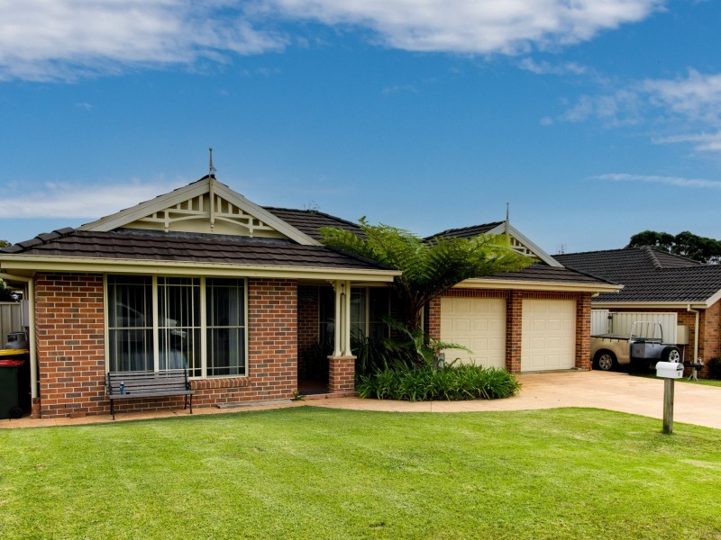9 Murre Street, Sussex Inlet NSW 2540