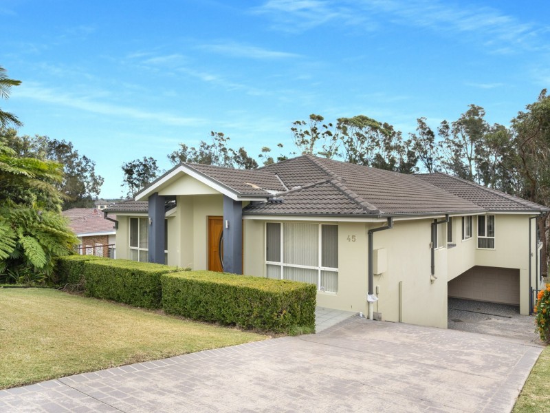 45 Ray Street, Sussex Inlet NSW 2540