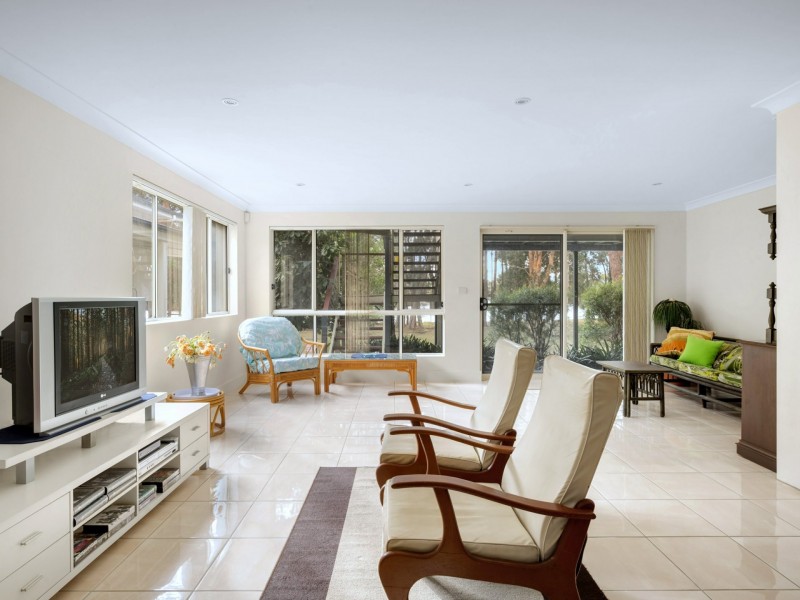 45 Ray Street, Sussex Inlet NSW 2540