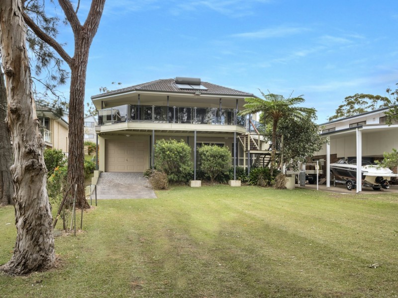 45 Ray Street, Sussex Inlet NSW 2540