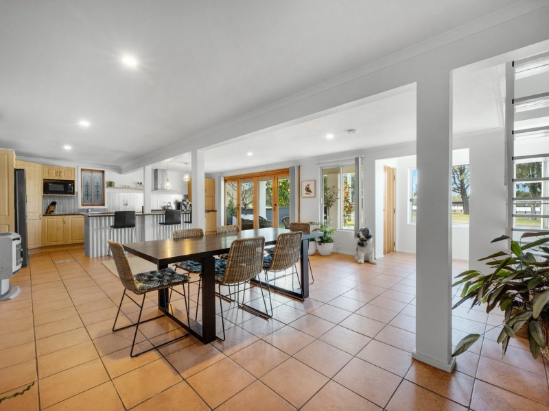 5 Edgewater Avenue, Sussex Inlet NSW 2540