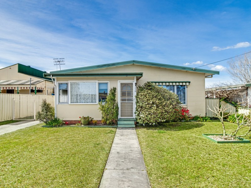 228 River Road, Sussex Inlet NSW 2540