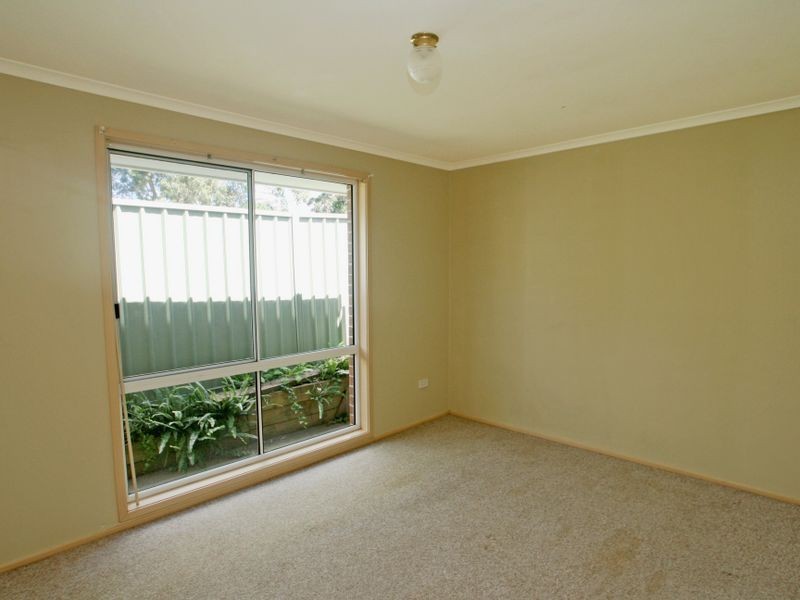 11 Lakeshore Parade, Sussex Inlet NSW 2540