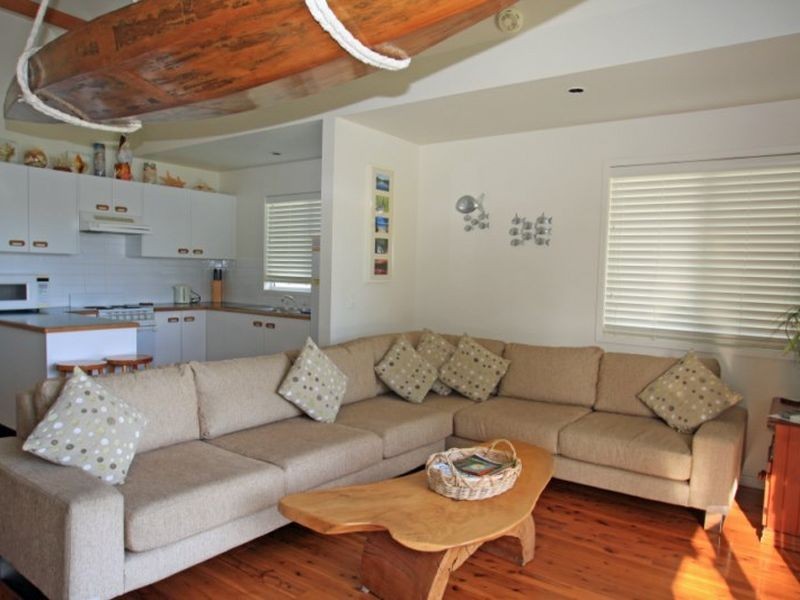Chalet 2 Berrara Road, Berrara NSW 2540